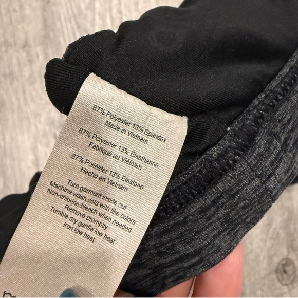 ALO Yoga Lounge Bralette Sports Bra Heather Black Gray - Med - Picture 7 of 7